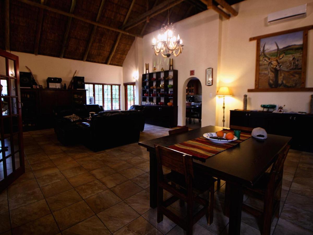 Uitkyk Guest Farm Hotel Usakos Ngoại thất bức ảnh