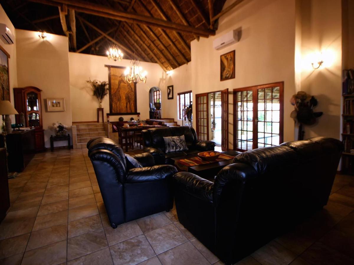 Uitkyk Guest Farm Hotel Usakos Ngoại thất bức ảnh